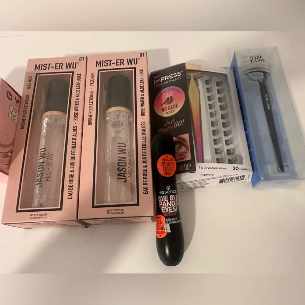 Comsetics Face Mist Mascara Sculp Bundle